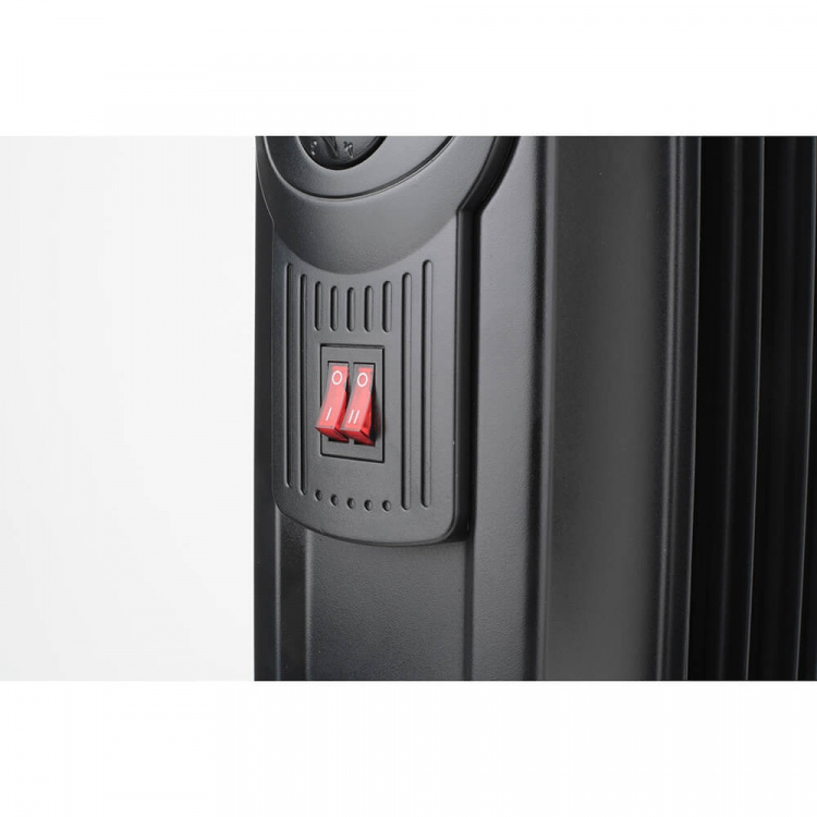 BLACK+DECKER Lämpöpatteri 1500W Musta BLACK+DECKER Lämpöpatteri 1500W Musta