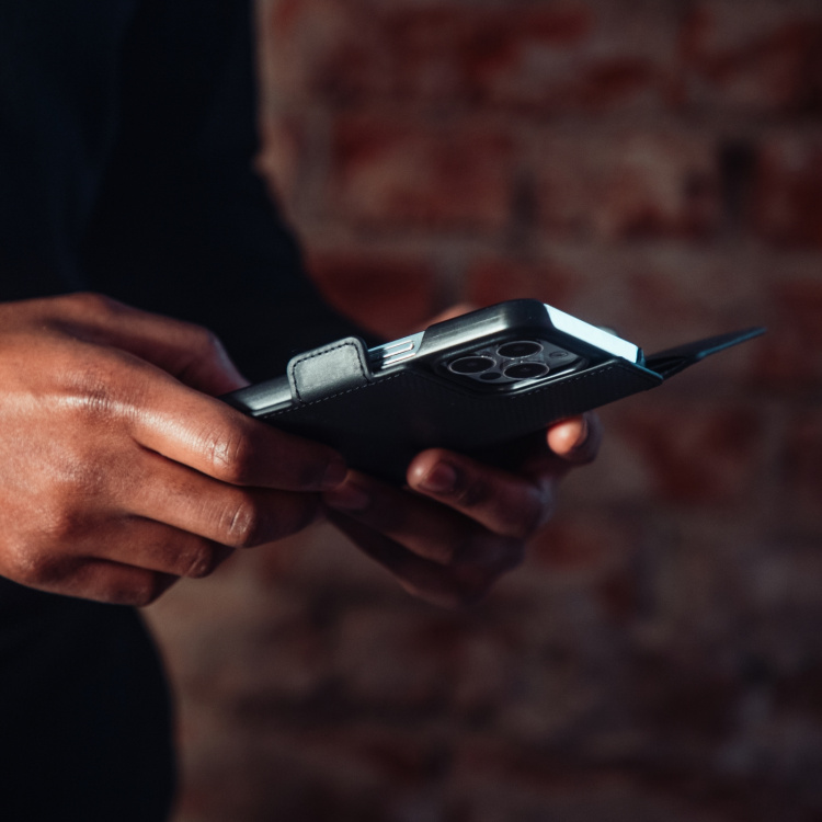 Krusell Nahka Puhelin lompakko iPhone 13 Musta Krusell Nahka Puhelin lompakko iPhone 13 Musta