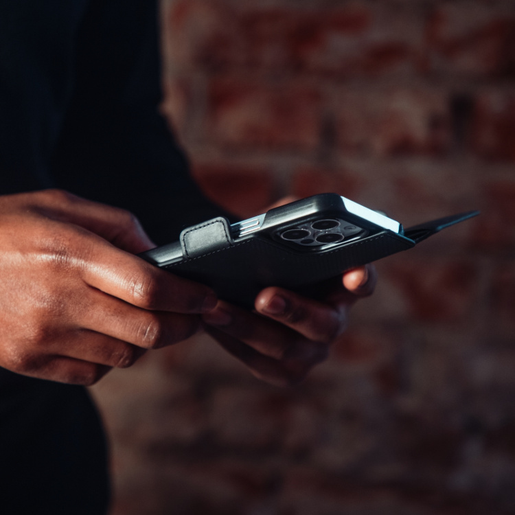 Krusell Nahka Puhelin Lompakko iPhone 13 Pro Musta Krusell Nahka Puhelin Lompakko iPhone 13 Pro Musta