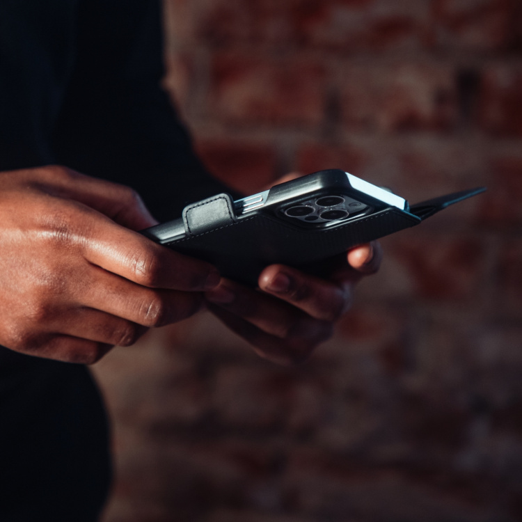 Krusell Nahka Puhelin Lompakko iPhone 13 Pro Max Musta