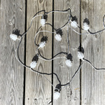 LightsOn Pine 10m ljusslinga vita ljusskimrande kottar LightsOn Pine 10m ljusslinga vita ljusskimrande kottar