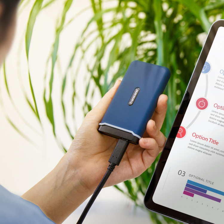 Transcend Portabel SSD ESD370C USB-C 250GB (R1050/W950) Transcend Portabel SSD ESD370C USB-C 250GB (R1050/W950)