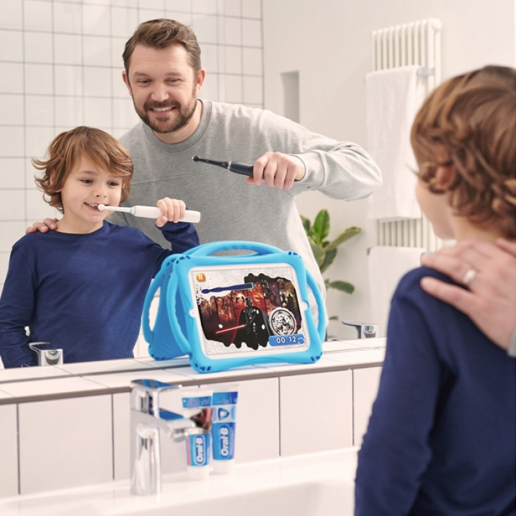 Oral B Eltandborste Pro 3 Junior Minn