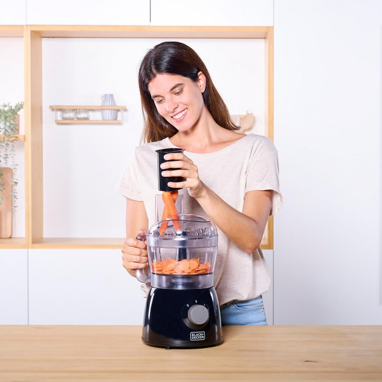BLACK+DECKER Monitoimikone 600W Musta BLACK+DECKER Monitoimikone 600W Musta
