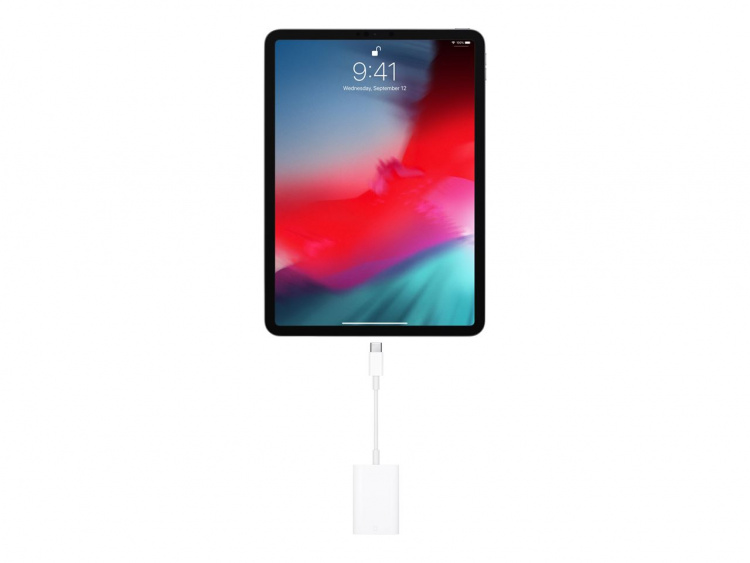 Apple USB-C to SD Card Reader Apple USB-C to SD Card Reader