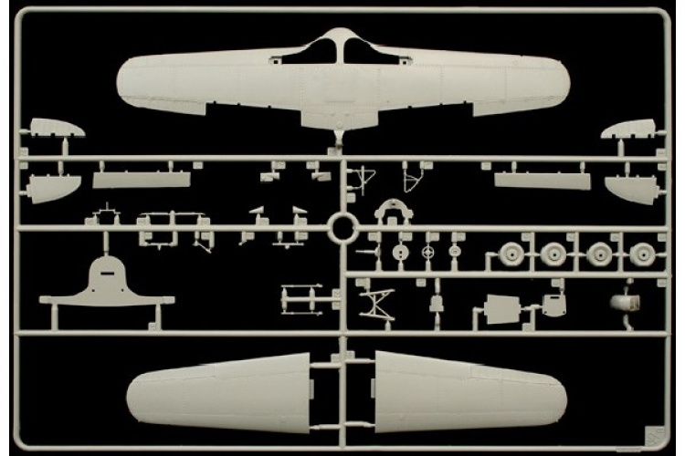 ITALERI 1:48 Macchi MC 200 Saetta ITALERI 1:48 Macchi MC 200 Saetta