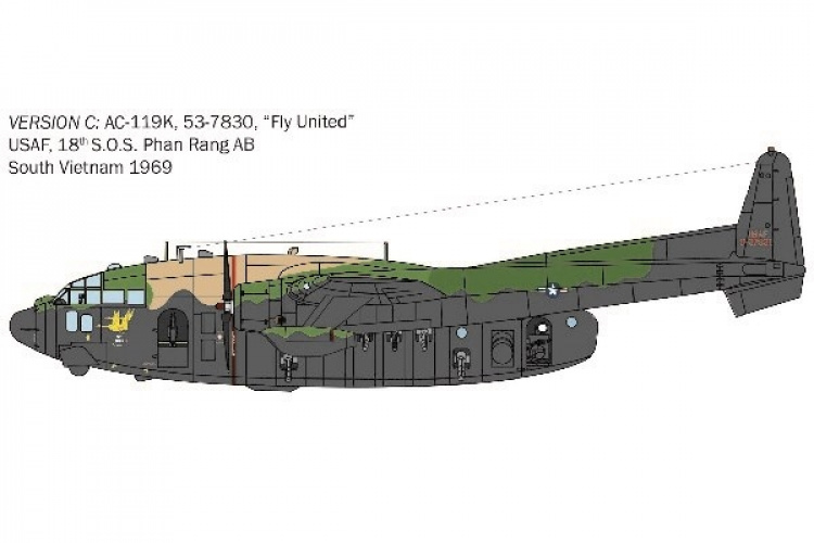 Italeri 1:72 AC-119K Stinger