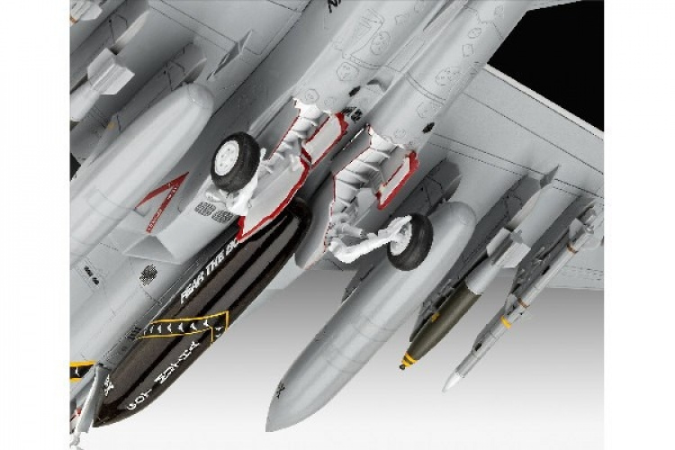 Revell Model Set F/A-18F Super Hornet