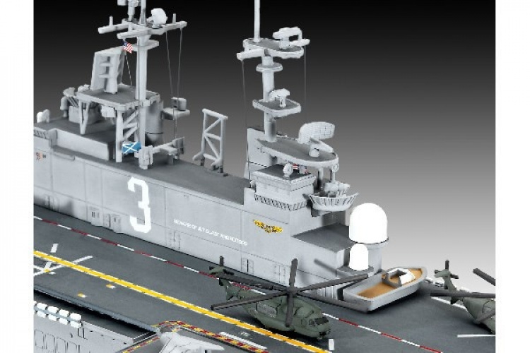 Revell Assault Carrier USS WASP CLASS