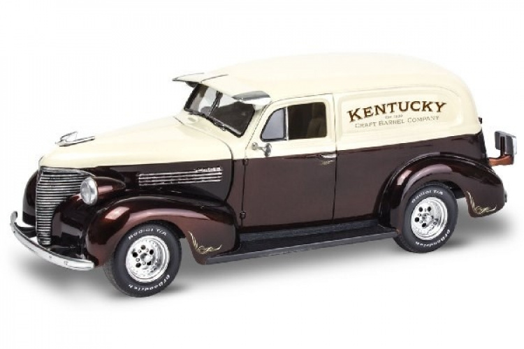 Revell 1939 Chevy Sedan Delivery