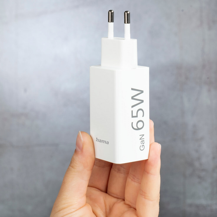 HAMA Charger USB-C Universal USB-C/A PD GaN 5-20V/65W HAMA Charger USB-C Universal USB-C/A PD GaN 5-20V/65W