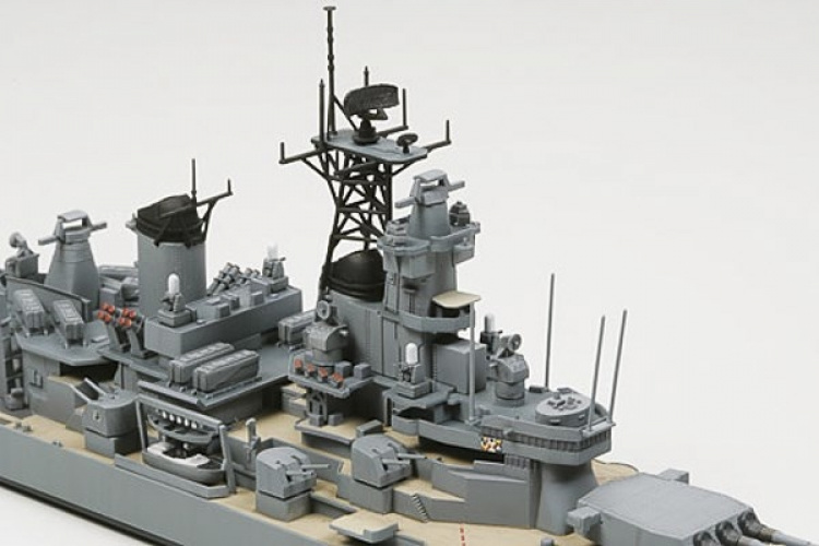 TAMIYA 1/700 U.S. Battleship New Jersey