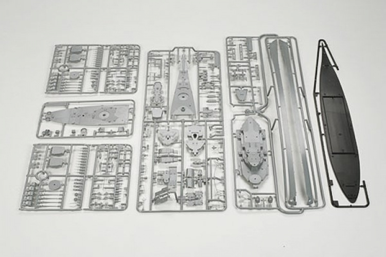 TAMIYA 1/700 U.S. Battleship New Jersey