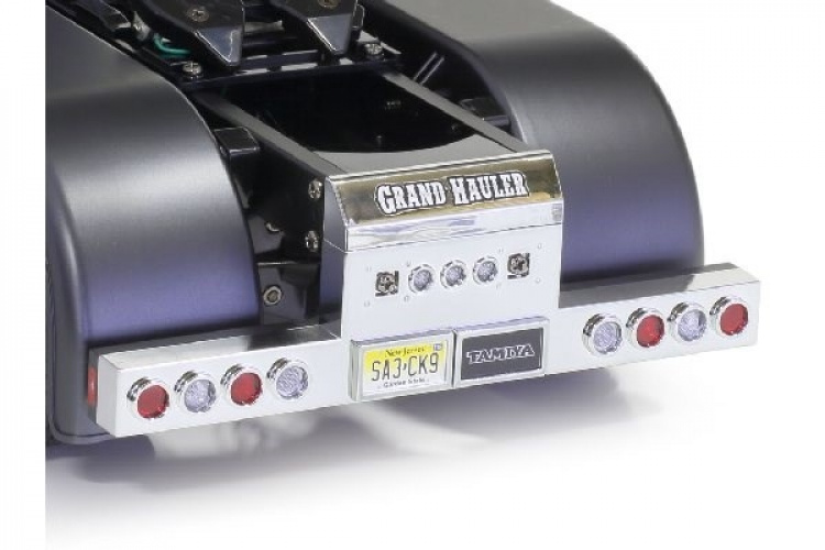 TAMIYA 1/14 R/C Grand Hauler ( Pre-P.Matte Black Edition) TAMIYA 1/14 R/C Grand Hauler ( Pre-P.Matte Black Edition)