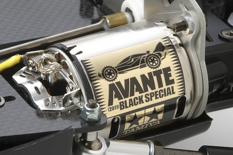 TAMIYA 1/10 R/C Avante (2011) Black Special TAMIYA 1/10 R/C Avante (2011) Black Special