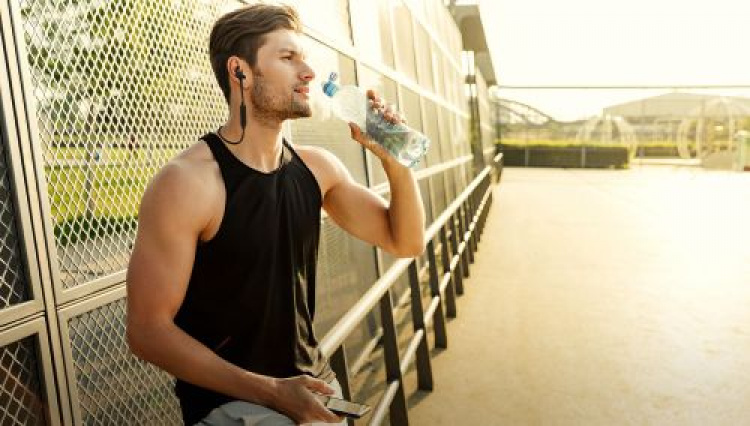 Motorola Moto SP105 In-ear BT langaton Sport Musta