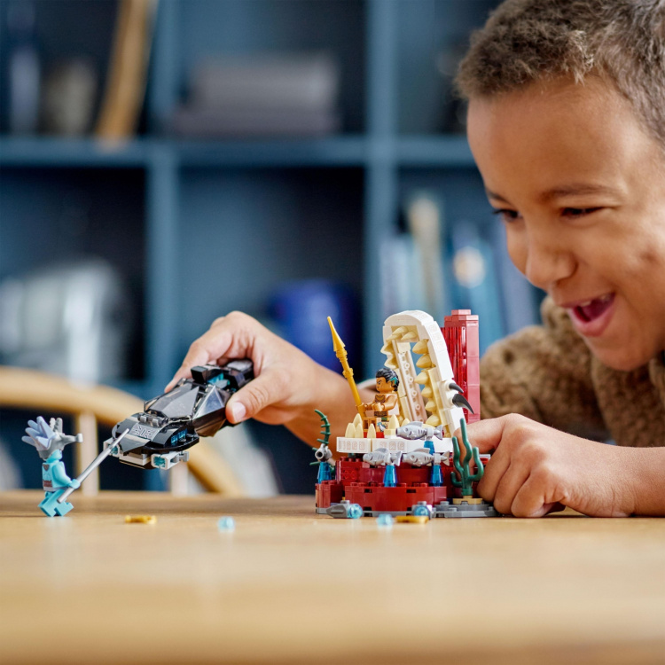 LEGO Marvel Super Heroes 76213 - Kuningas Namorin valtaistuinsali