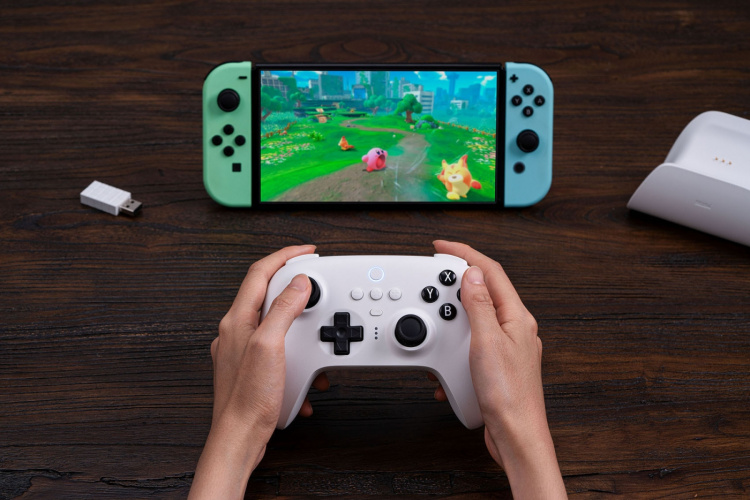 8BitDo Ultimate Bluetooth Controller -peliohjain, valkoinen, Switch / PC