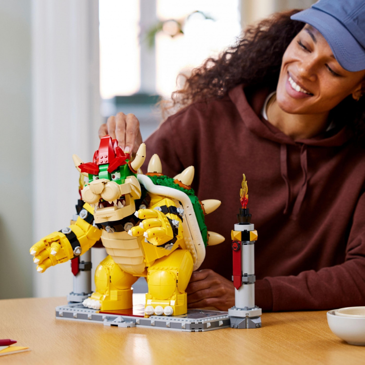 LEGO Super Mario 71411 - Mahtava Bowser LEGO Super Mario 71411 - Mahtava Bowser