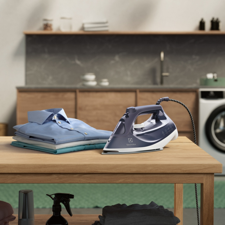 Electrolux E6SI1-2MN Refine 600 -silitysrauta