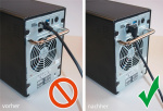 Goobay Patchkabel CAT 6A, 1x 90° vinklad, S/FTP (PiMF), vit, 1 m kopparledare (CU), halogenfri kabelhölje (LSZH), snäpplås på toppen