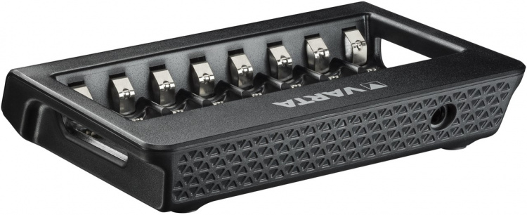 Varta LCD Multi Charger+ (typ 57681) laddar upp till 8x AA- eller AAA-batterier (NiMH) samtidigt