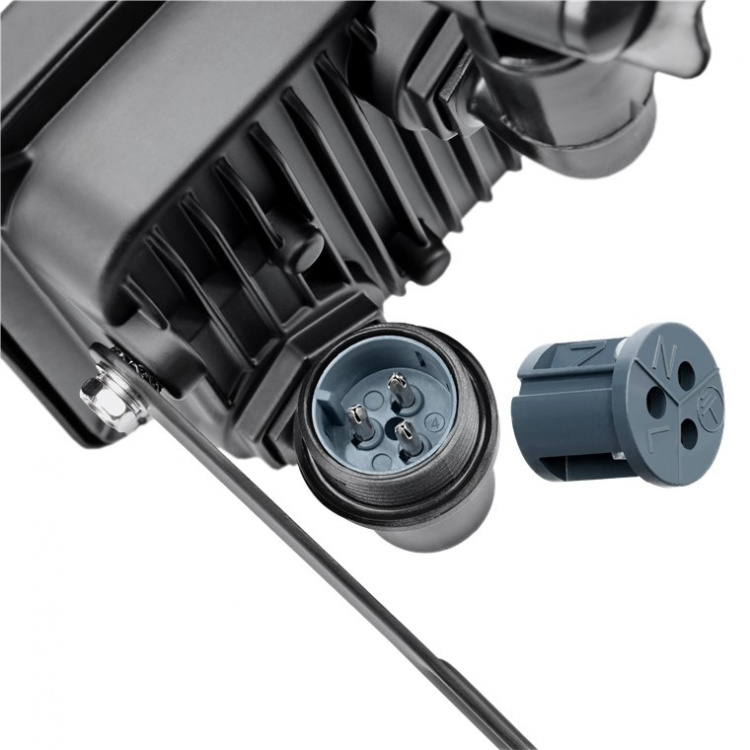 Goobay LED-strålkastare för utomhusbruk, 30 W med 2550 lm, neutralt vitt ljus (4000 K) och M16 kabelgenomföring, lämplig för utomhusbruk (IP65) Goobay LED-strålkastare för utomhusbruk, 30 W med 2550 lm, neutralt vitt ljus (4000 K) och M16 kabelgenomföring, lämplig för utomhusbruk (IP65)