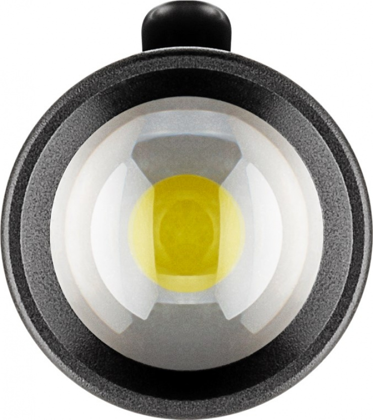 Goobay LED-ficklampa Zoom 120 idealisk för fritid, sport, camping, fiske, jakt och vägassistans