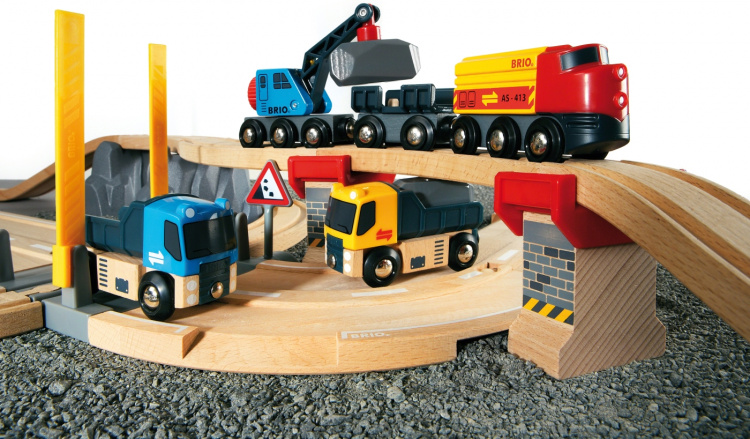 BRIO World 33210 - Rail & Road Kivenlastaus -junarata