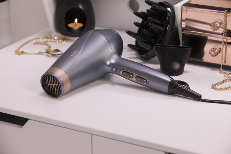 Remington AC8820 Keratin Protect -hiustenkuivaaja