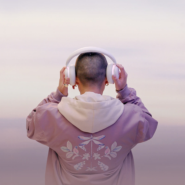 Logitech G735 Wireless Gaming Headset, Off White Logitech G735 Wireless Gaming Headset, Off White