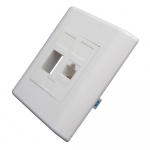 Triax Pistorasia Keystone CAT6 Suora