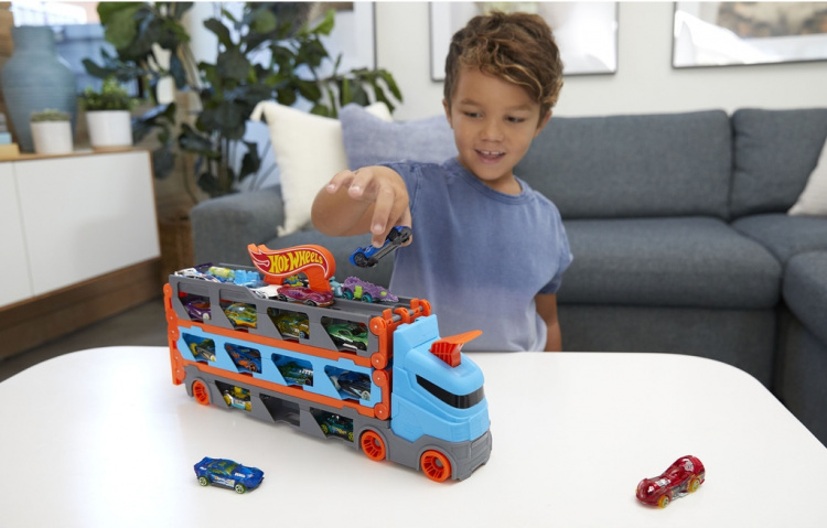 Hot Wheels City Speedway Hauler -rekka