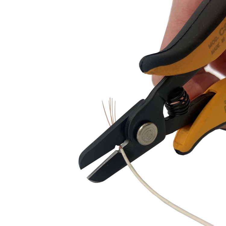 Piergiacomi Yleiskäyttöinen työkalu