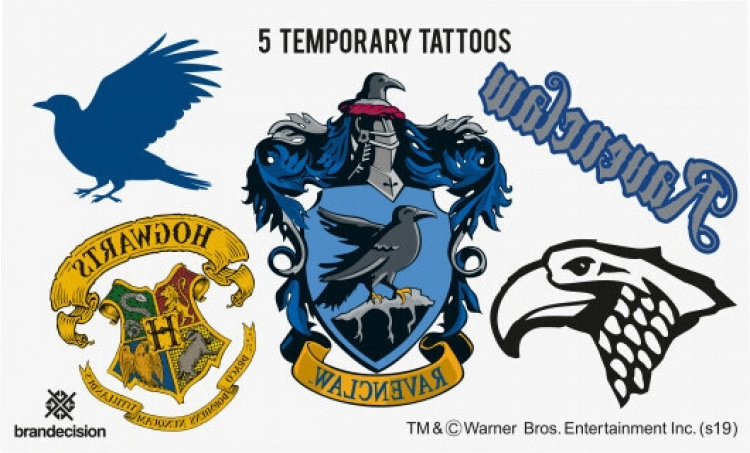 Cinereplicas Harry Potter Korpinkynsi (Ravenclaw) -velhonkaapu, M-koko Cinereplicas Harry Potter Korpinkynsi (Ravenclaw) -velhonkaapu, M-koko