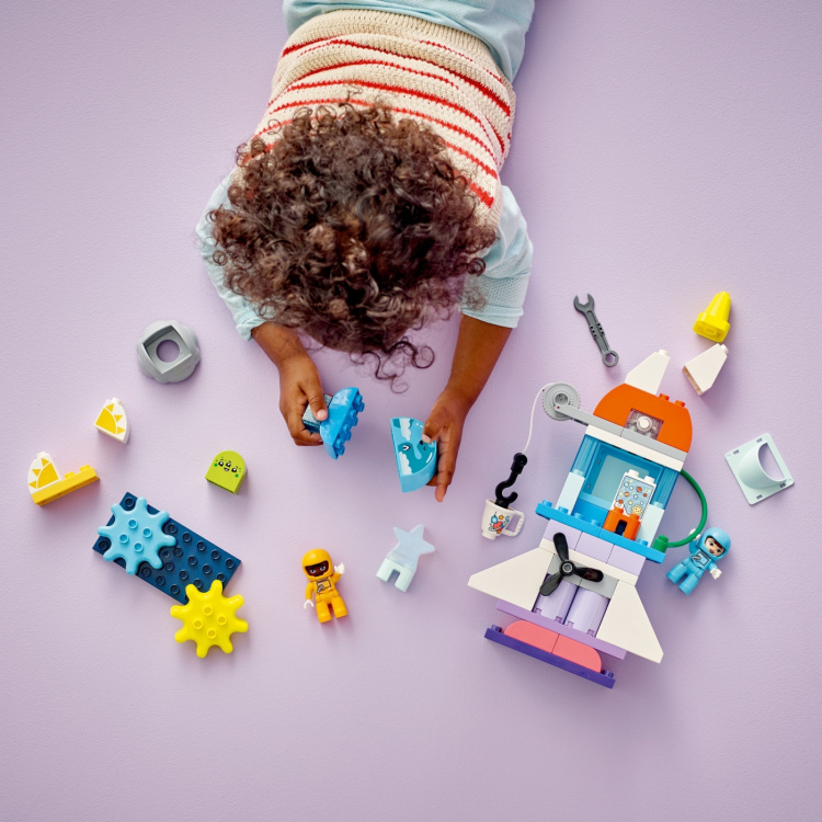 LEGO DUPLO Town 10422 - 3-in-1-avaruussukkulaseikkailu LEGO DUPLO Town 10422 - 3-in-1-avaruussukkulaseikkailu