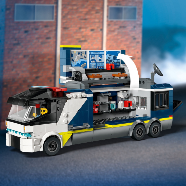 LEGO City Police 60418 - Poliisin rikoslaboratorioauto LEGO City Police 60418 - Poliisin rikoslaboratorioauto