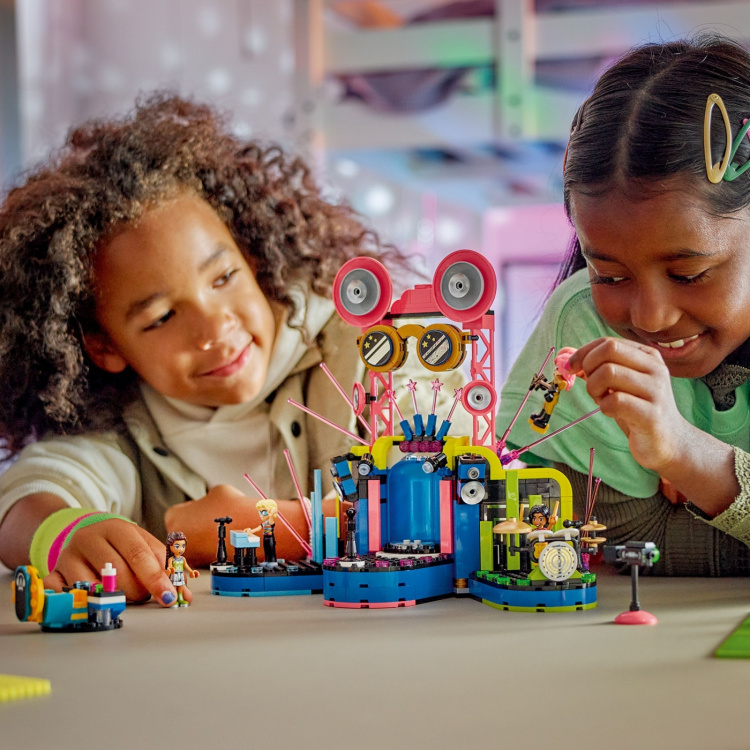 LEGO Friends 42616 - Heartlake Cityn kykykilpailu