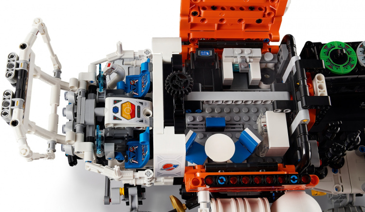 LEGO Technic 42180 - Mars-tutkijoiden kulkija LEGO Technic 42180 - Mars-tutkijoiden kulkija