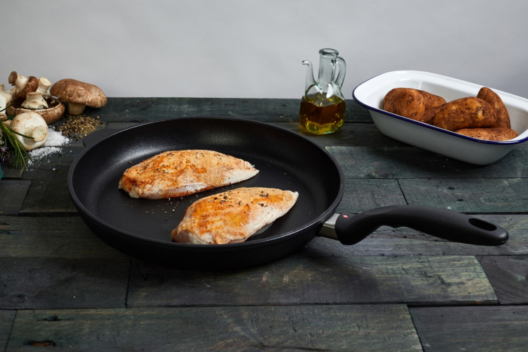 Swiss Diamond XD Classic Induction -paistinpannu, 32 cm