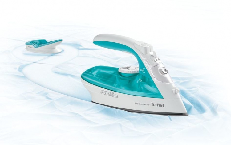 Tefal Freemove Air FV6520E0 -höyrysilitysrauta
