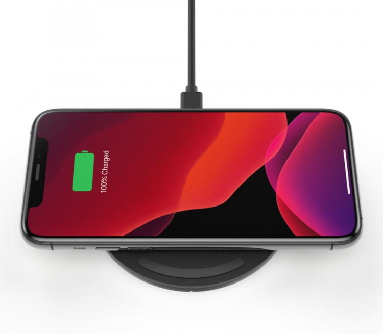 Belkin BoostCharge -langaton latausalusta, musta