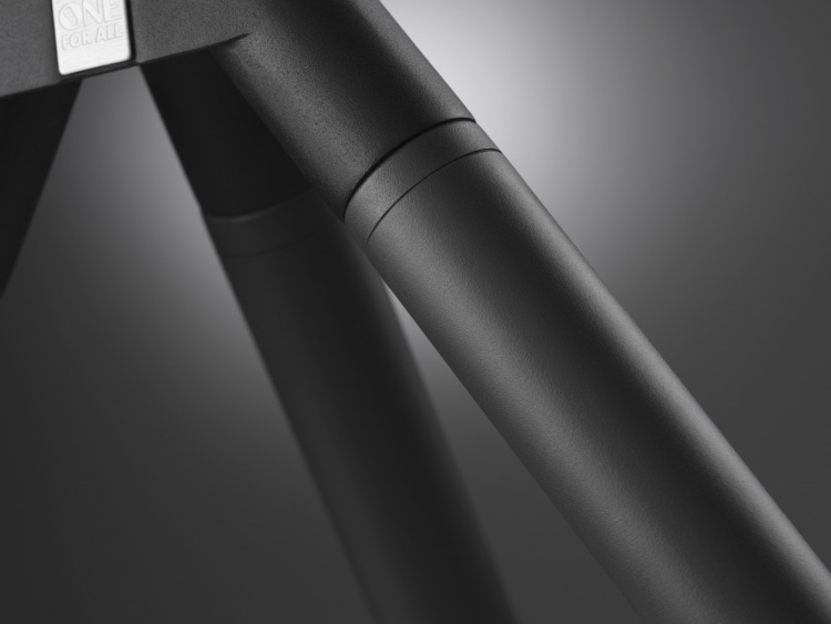 One for All WM7461 -Design lattiajalusta 32-65