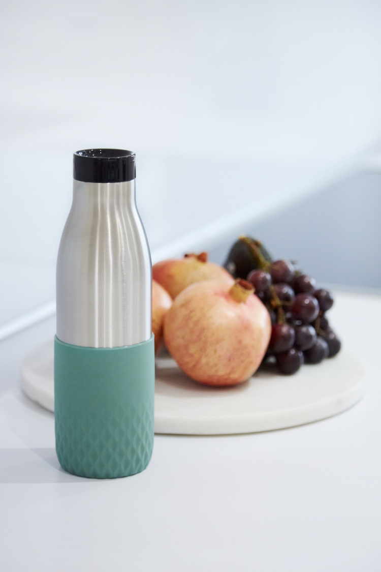 Tefal Bludrop Sleeve -juomapullo, 0,7 L, vihreä/teräs