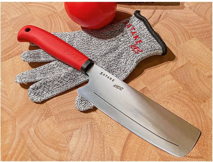 SATAKE Kids veitsi ja leikkauskäsine