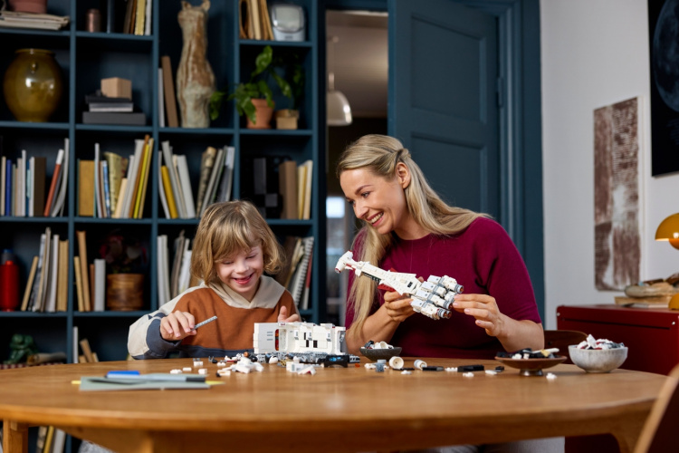 LEGO Star Wars 75376 - Tantive IV™ LEGO Star Wars 75376 - Tantive IV™