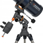Celestron ASTROMASTER 130EQ -tähtikaukoputki + puhelinadapteri ja T2-Barlow-linssi