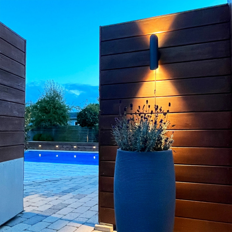 LightsOn Wally Vägglampa Up/Down 2 x5W 2x350lm 3000K