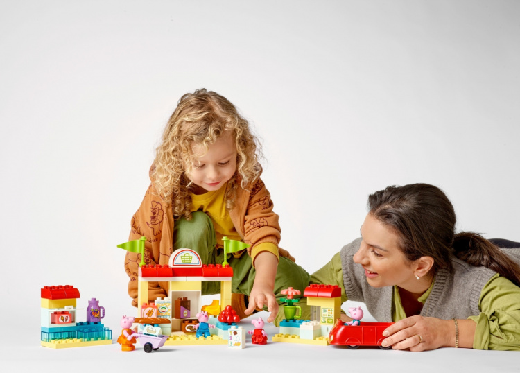 LEGO DUPLO Peppa Pig - Pipsa Possun supermarket LEGO DUPLO Peppa Pig - Pipsa Possun supermarket