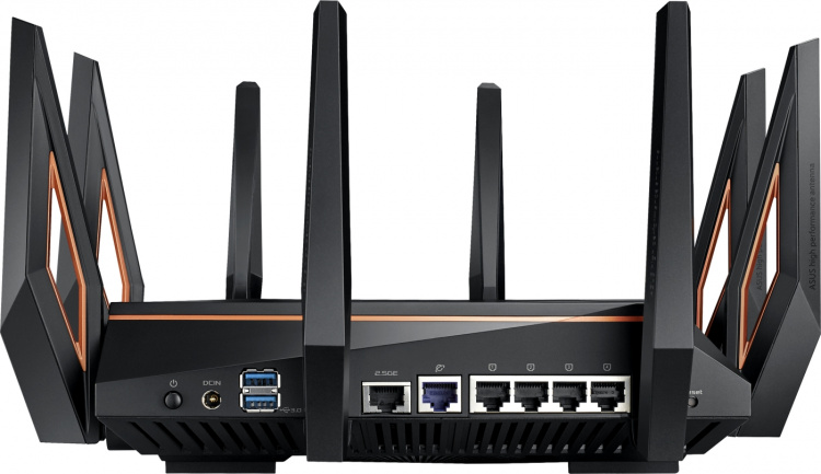 ASUS ROG GT-AX11000 Tri-band -WiFi6-reititin ASUS ROG GT-AX11000 Tri-band -WiFi6-reititin